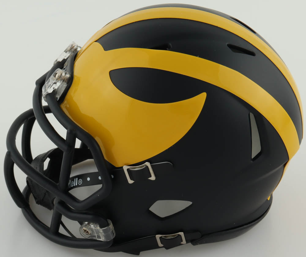 Chase Winovich Michigan Wolverines autographed mini helmet